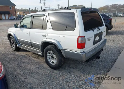 2000 Toyota 4Runner Limited V6 from USA, damaged, VIN JT3HN87R0Y9037391